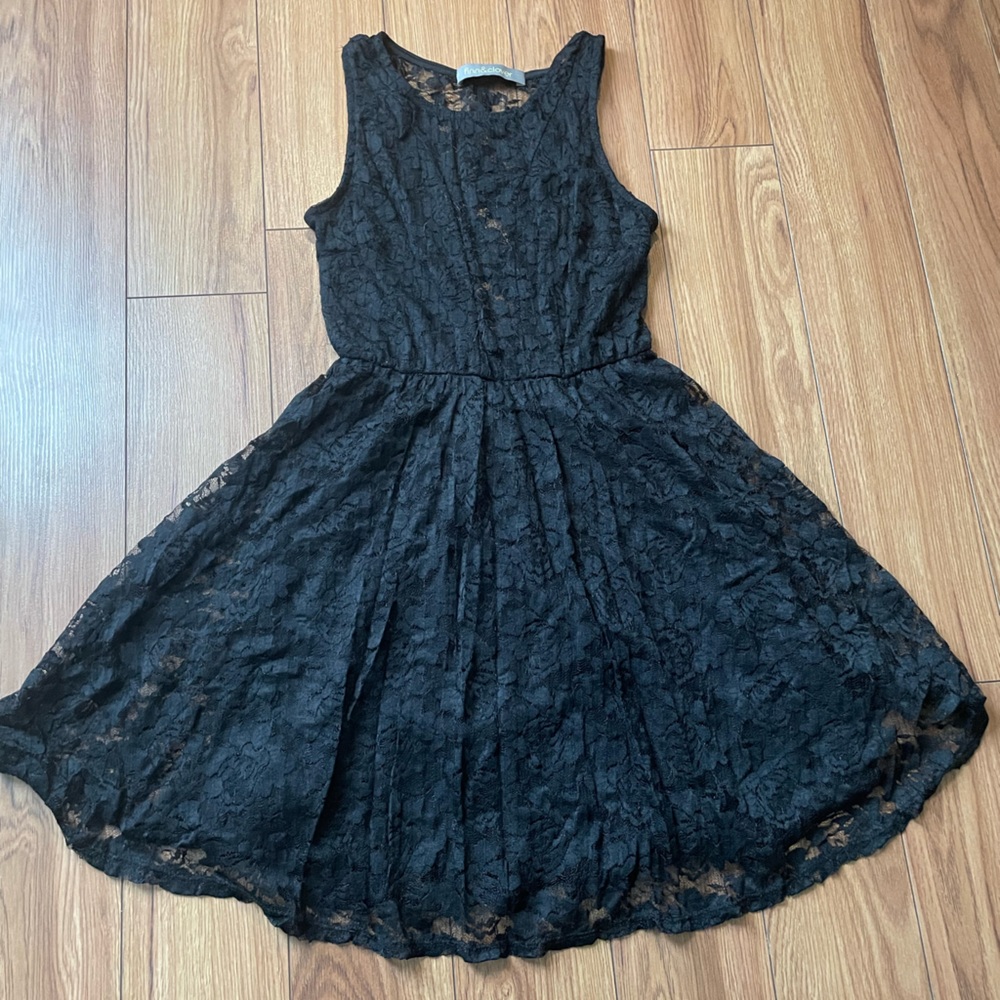 Finn & Clover Lace Dress